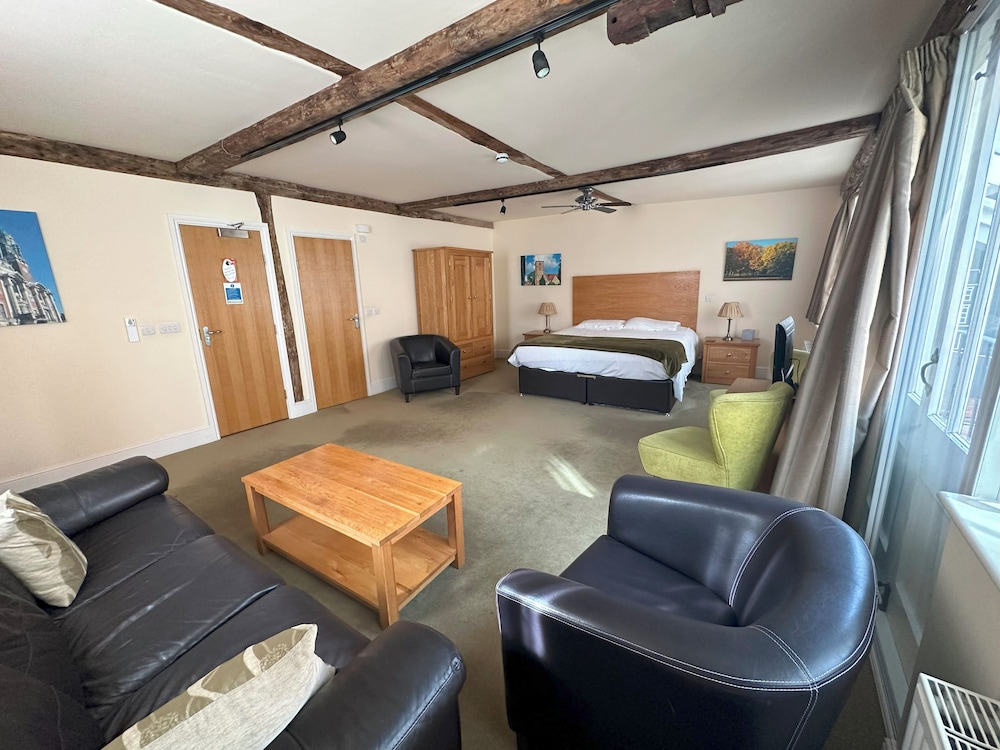 The North Hill Hotel 28/50