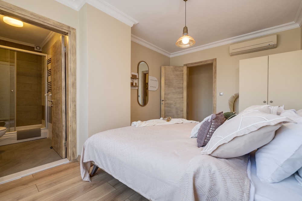 Gurel Motel 12/50