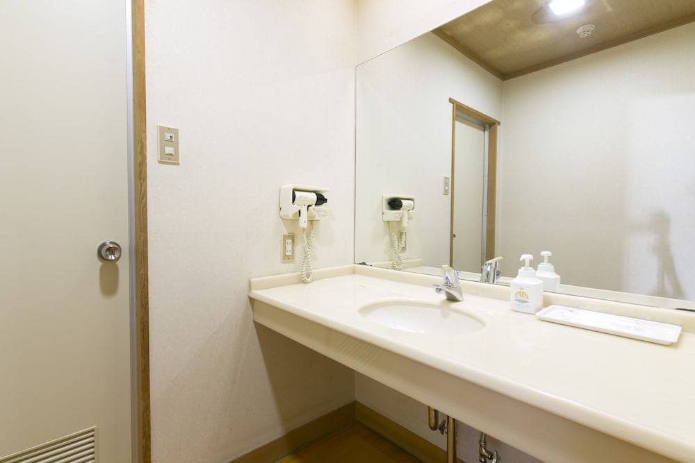 KUROBE KANKO HOTEL 47/48