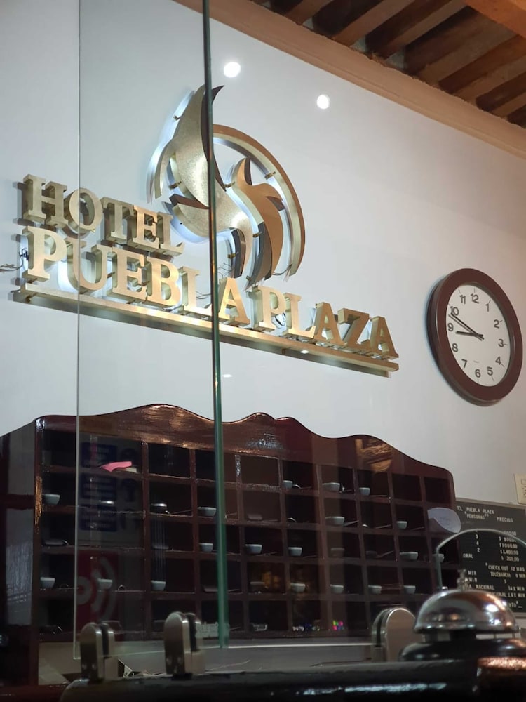 Hotel Puebla Plaza 36/50