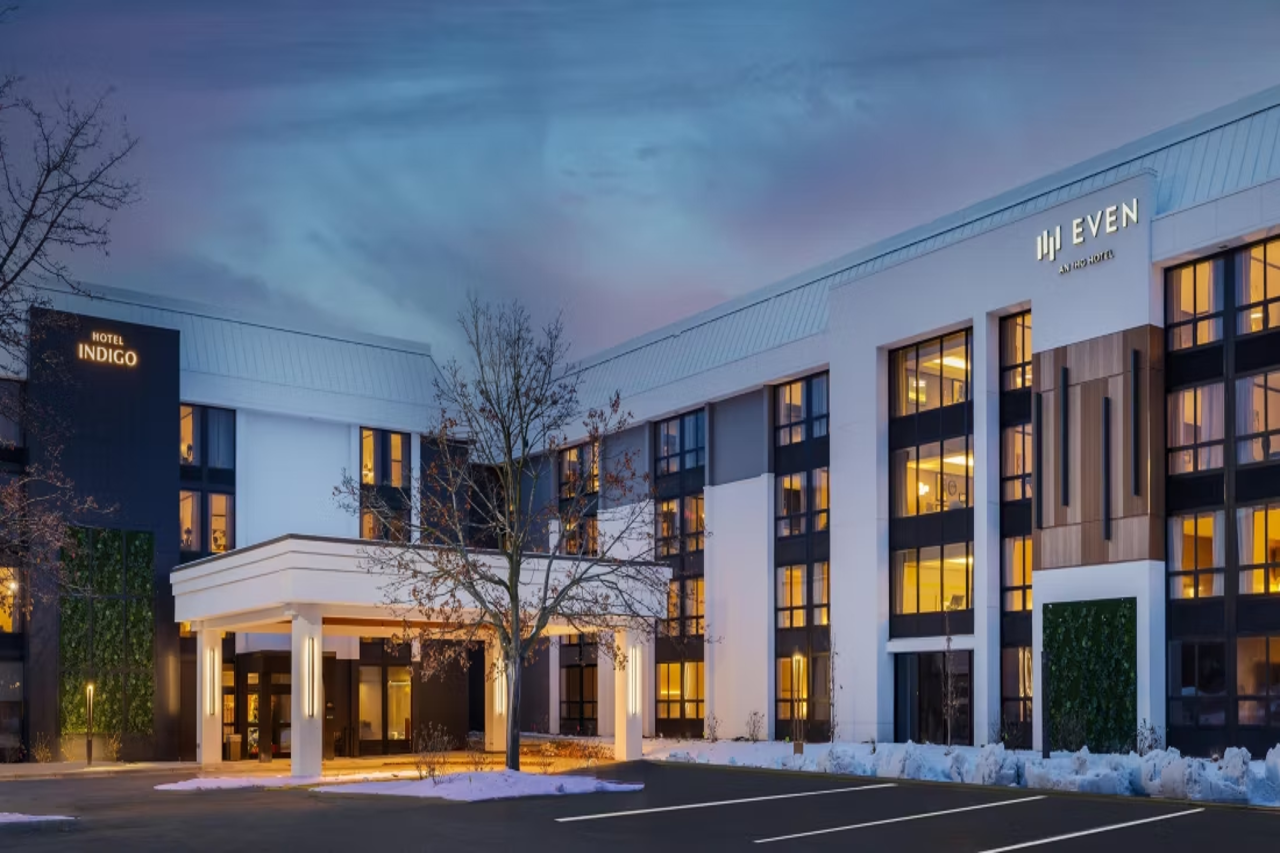 EVEN Hotel Detroit North - Troy 2/20