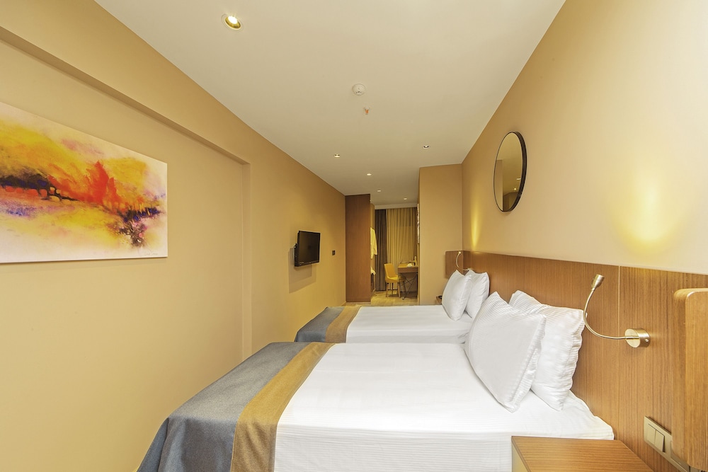 Redmont Hotel Nisantasi 28/70