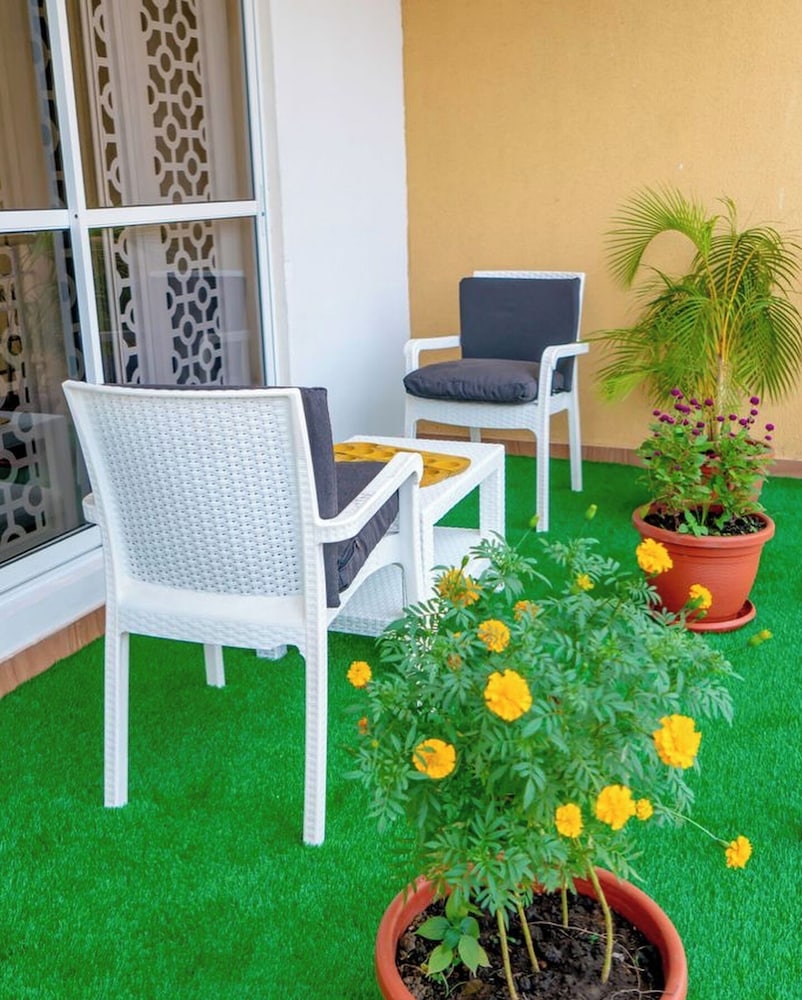 Adna Hotel 44/50