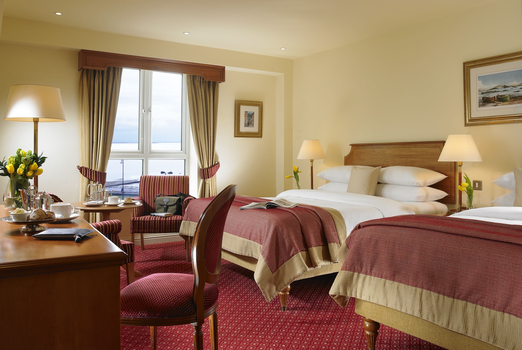 ROOM, SINGLE, DOUBLE BED