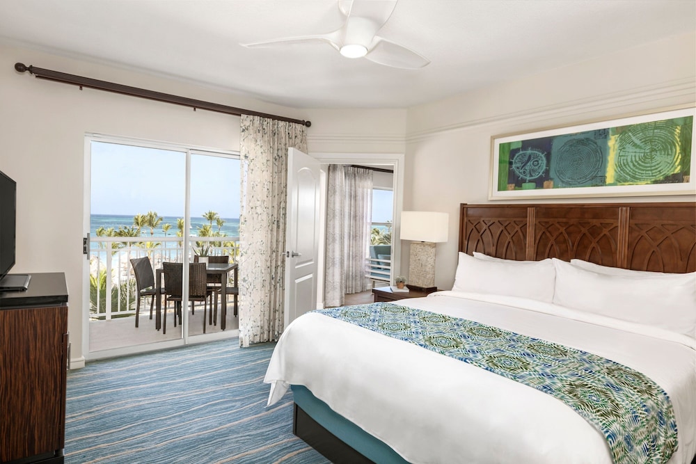 1 Bedroom, Villa, King Bed, Ocean Front, Sofa, Balcony
