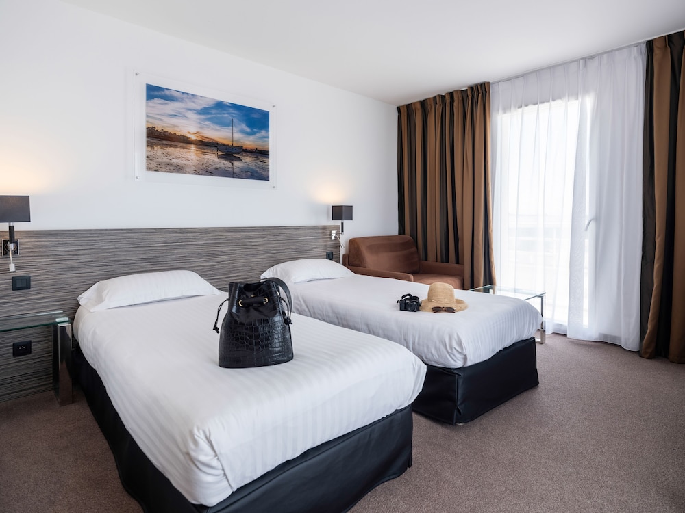 Golden Tulip La Baule 20/79