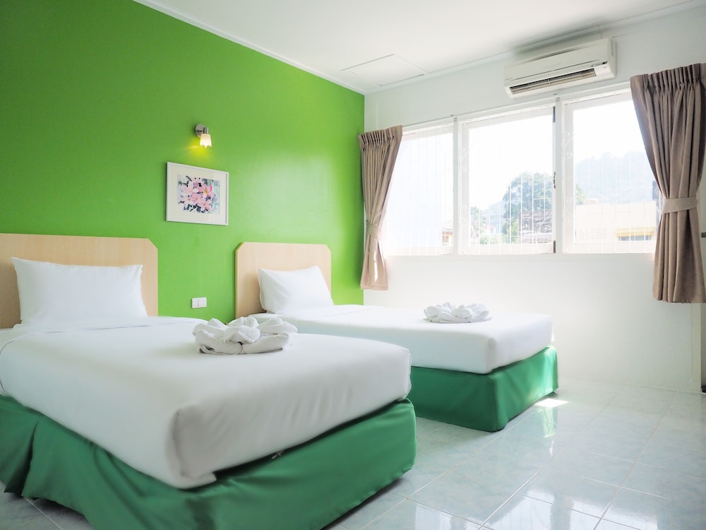 Siri Hotel Phuket 14/45