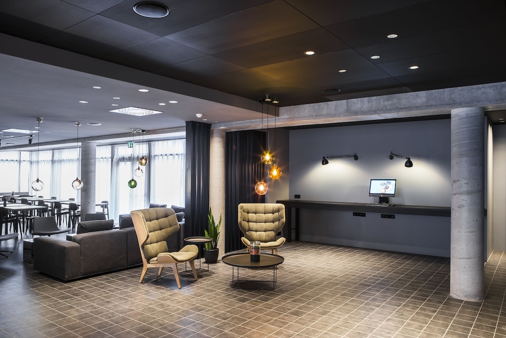 Skuggi Hotel By Keahotels 8/88