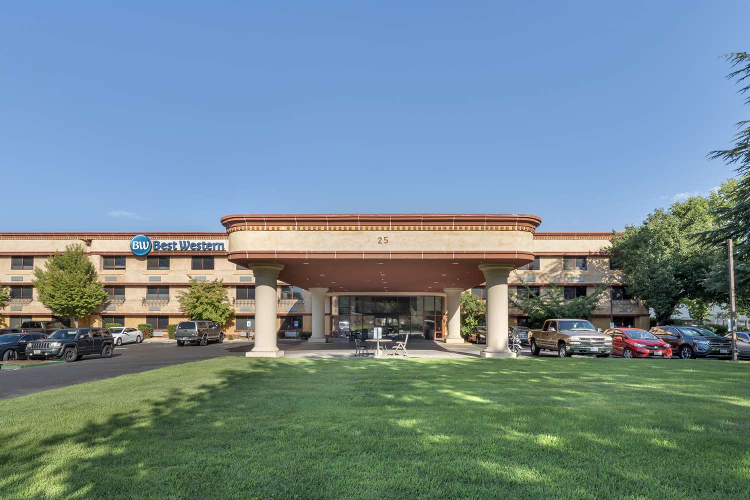 Best Western Heritage Inn - Chico 2/37