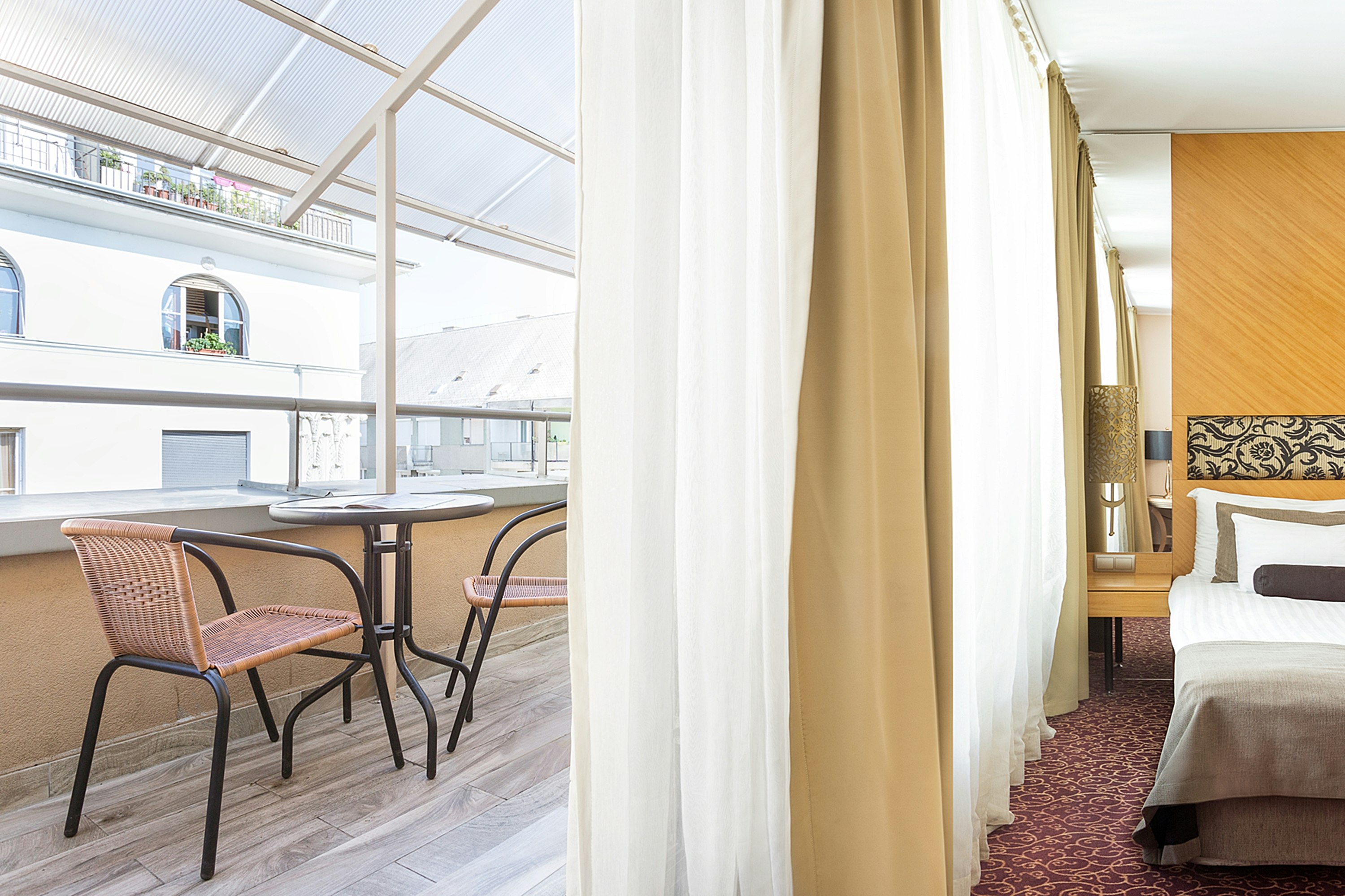 Marmara Hotel 38/46