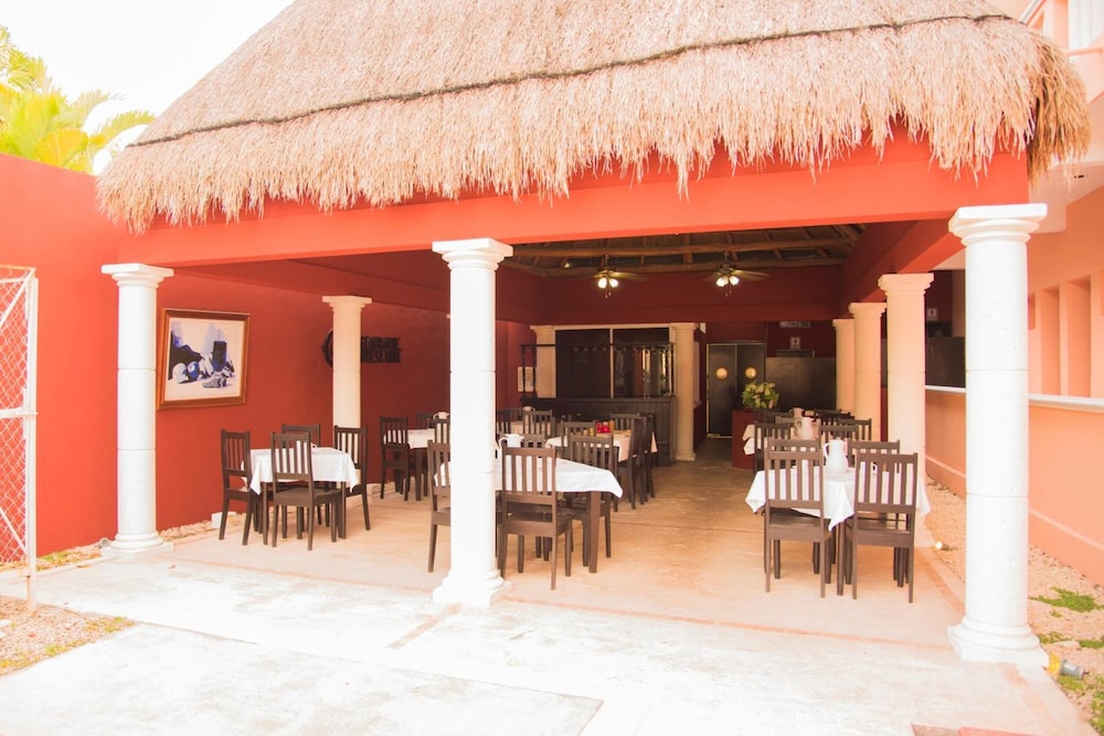 HOTEL TURQUESA MAYA 43/51