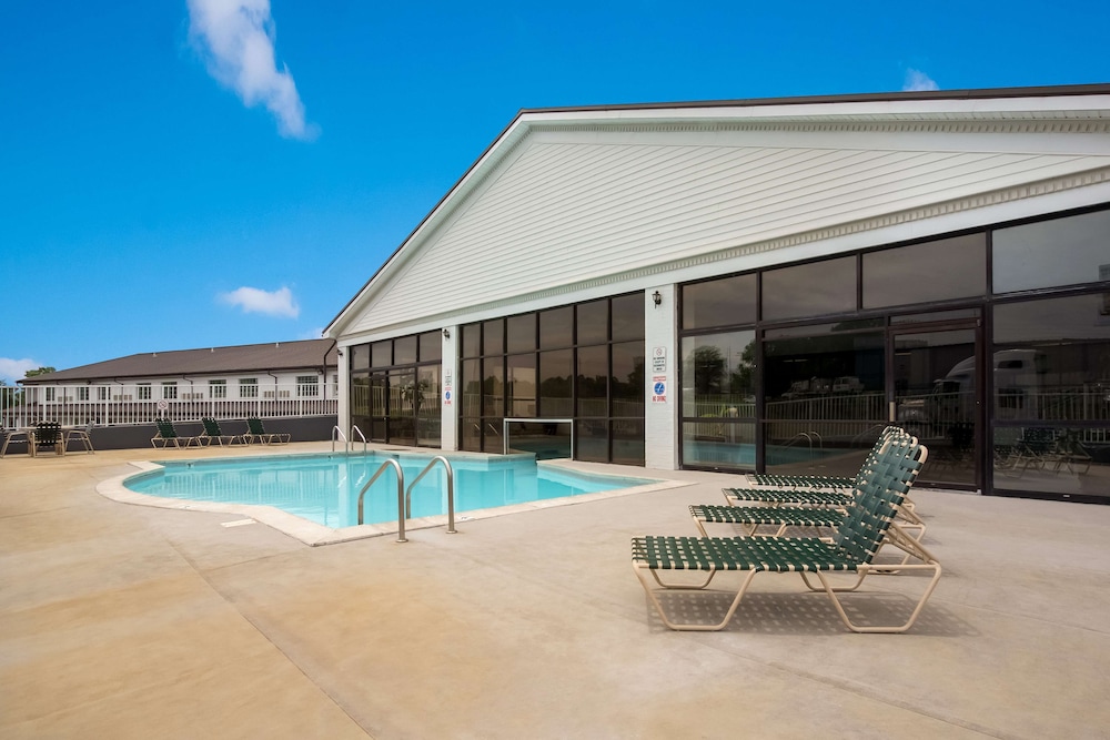 Best Western Parkside Inn 2/47