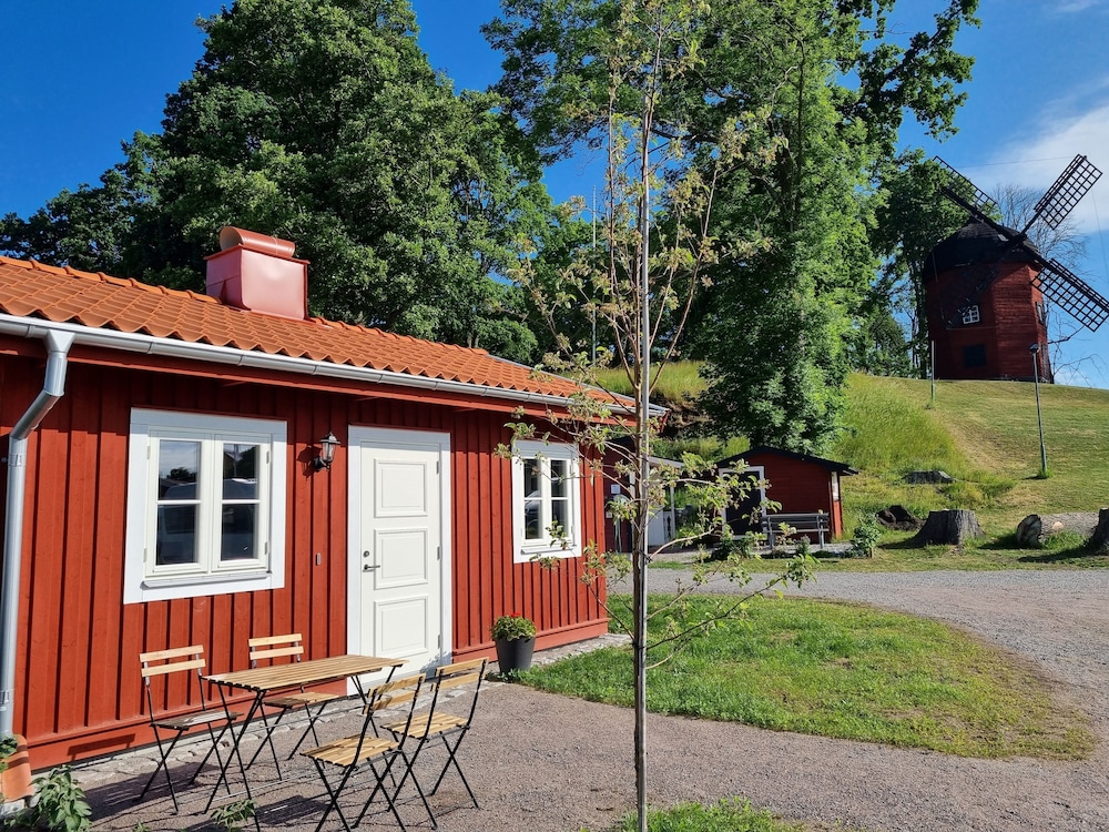 Korskullens Camping Stugor & Cafe 46/50