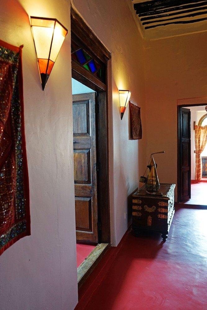 Zanzibar Palace Hotel 56/75