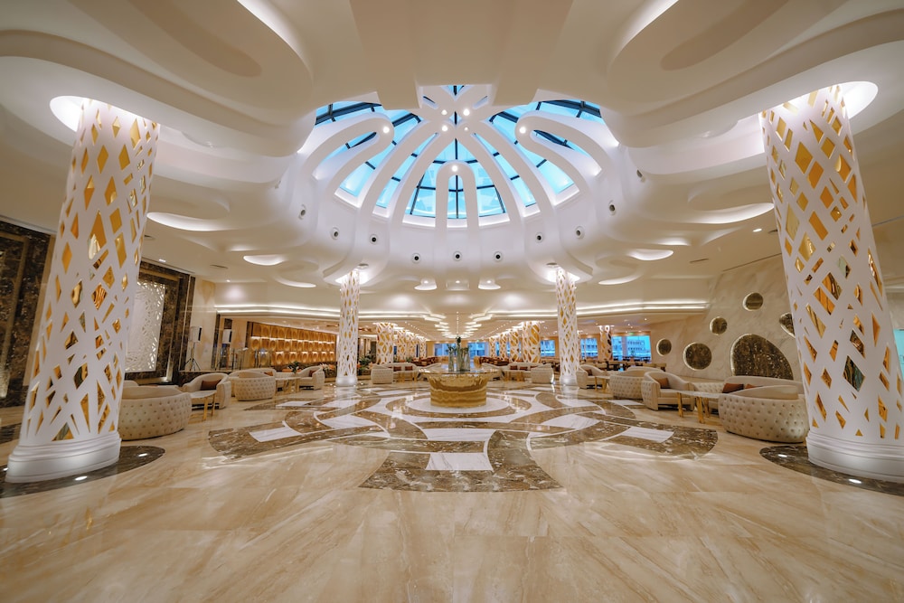 Sirena Beach Resort & Spa 35/50