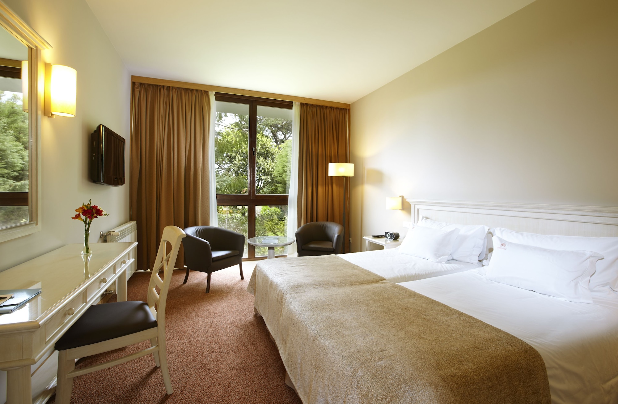 Standard, Single, Twin Beds