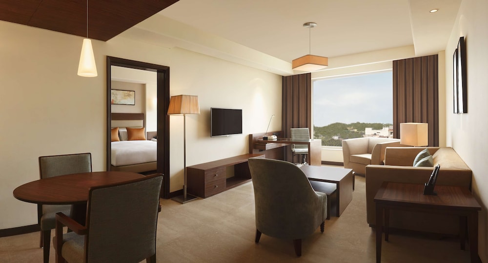 DoubleTree by Hilton Agra 44/73