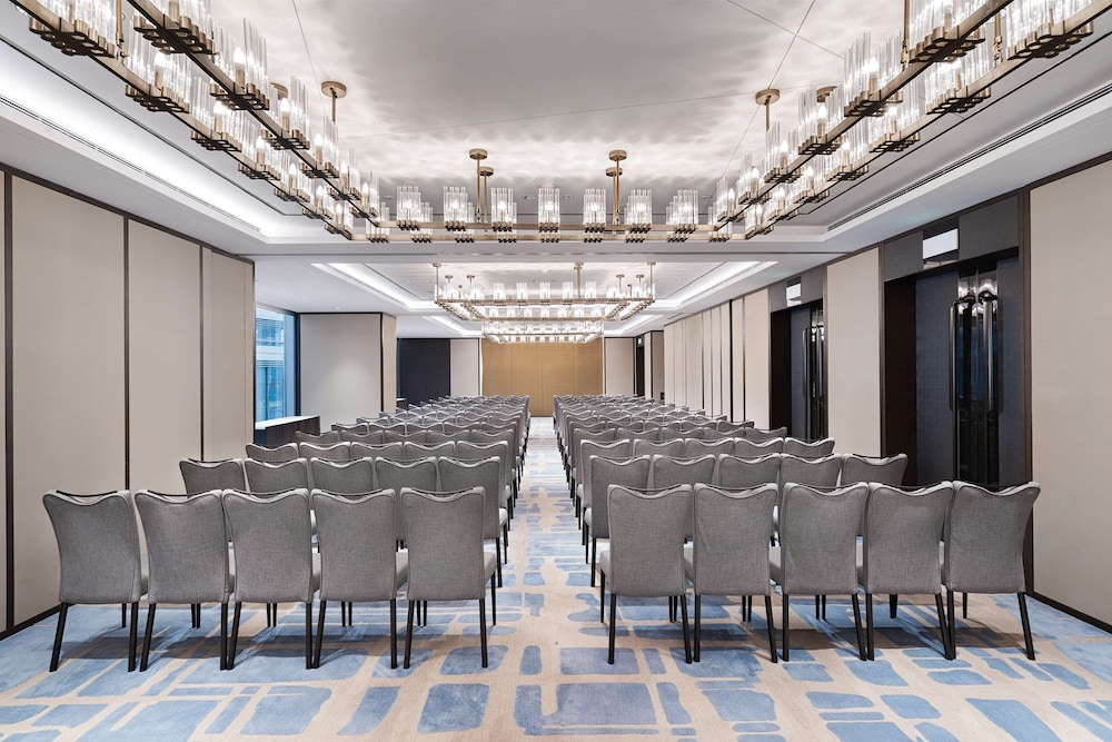 Radisson Blu Hangzhou Xintiandi 30/42