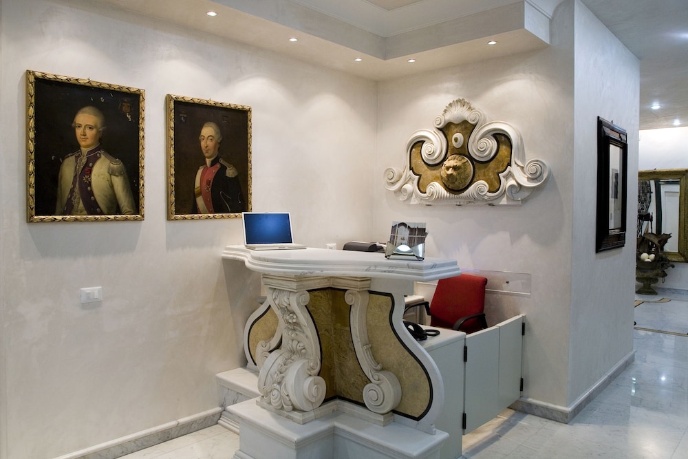 Arcom Palace 44/49