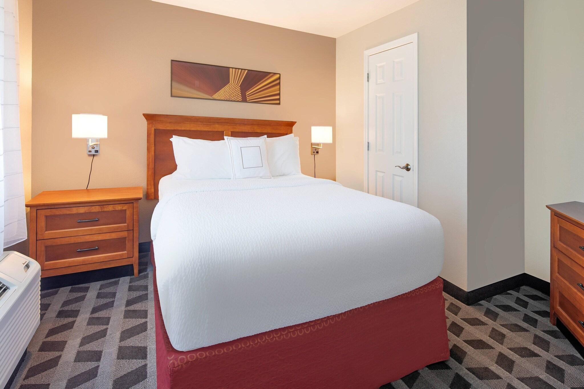1 Bedroom, Suite