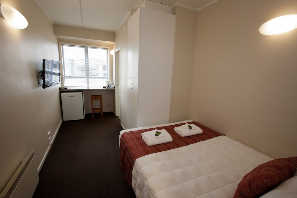 City Lodge Accommodation 18/60