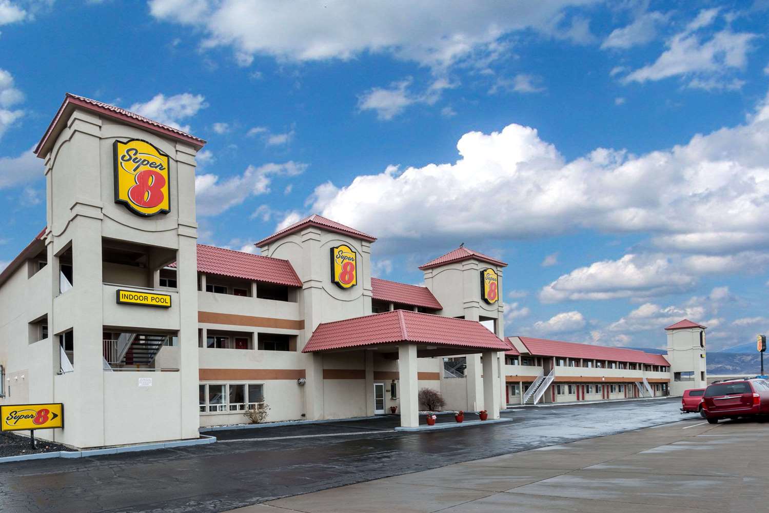 Super 8 By Wyndham Fernley 23/25