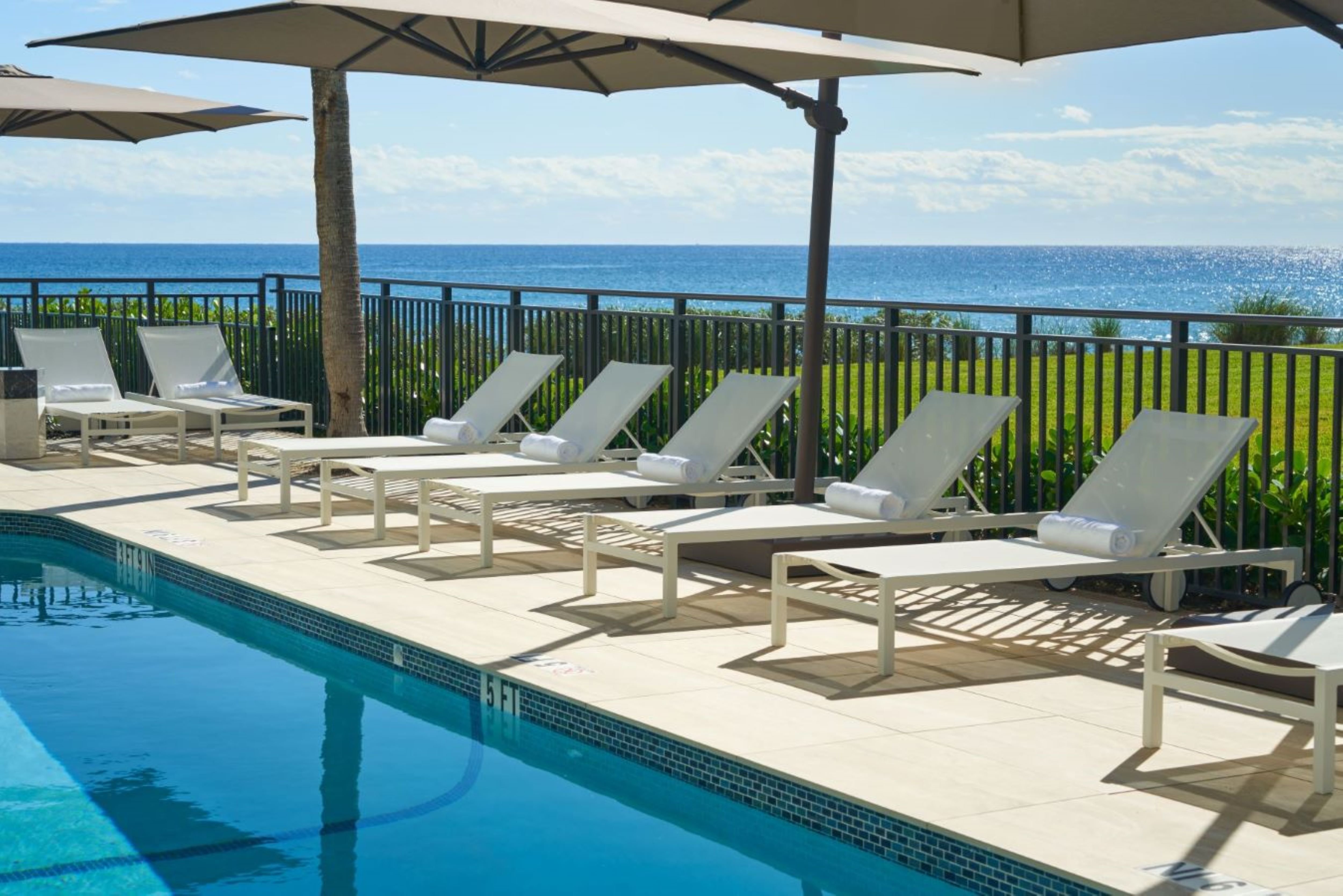 Hillsboro Beach Resort 14/49