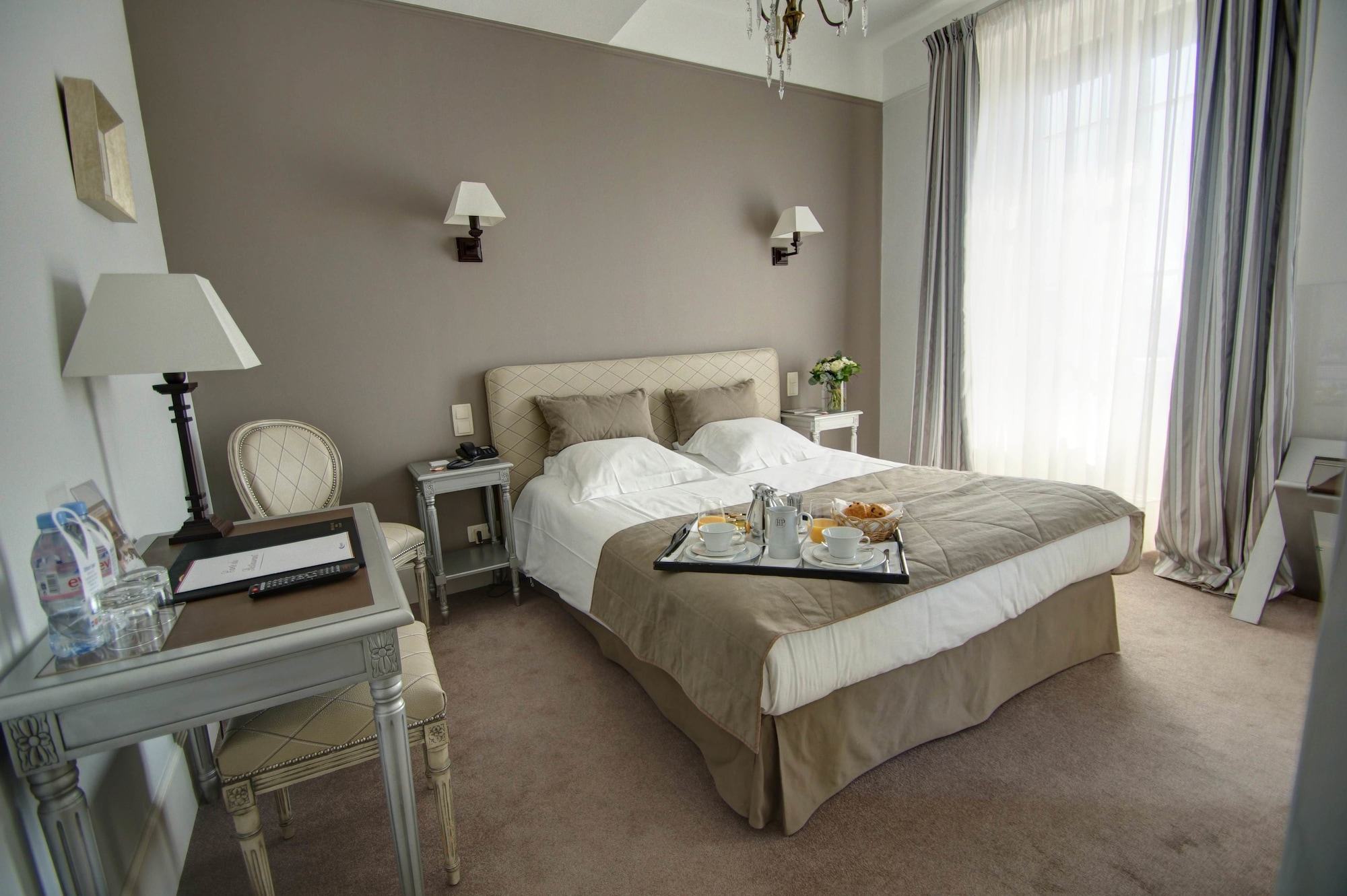 Charme, Hotel De La Poste 3/10