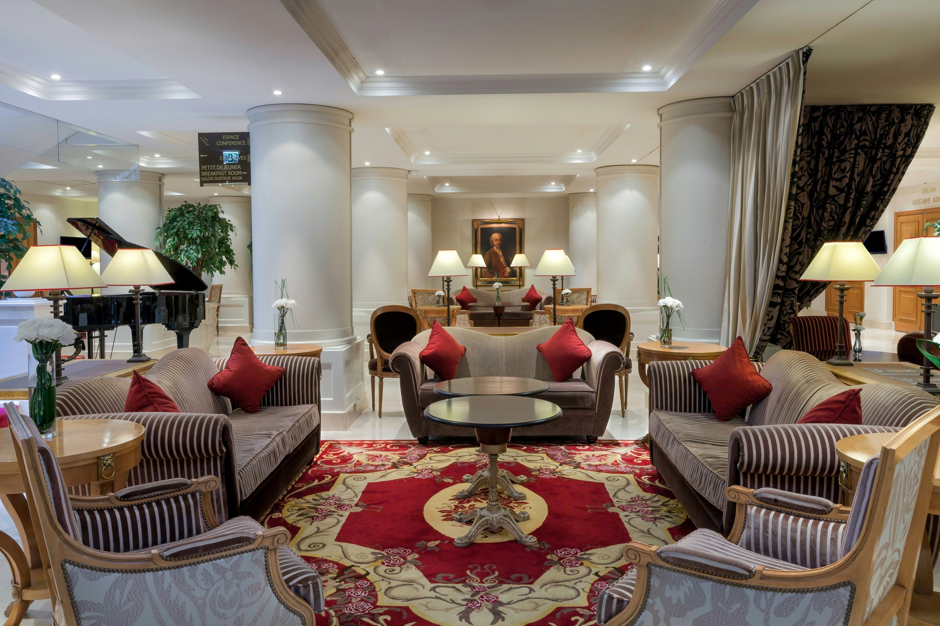Royal Manotel 28/50