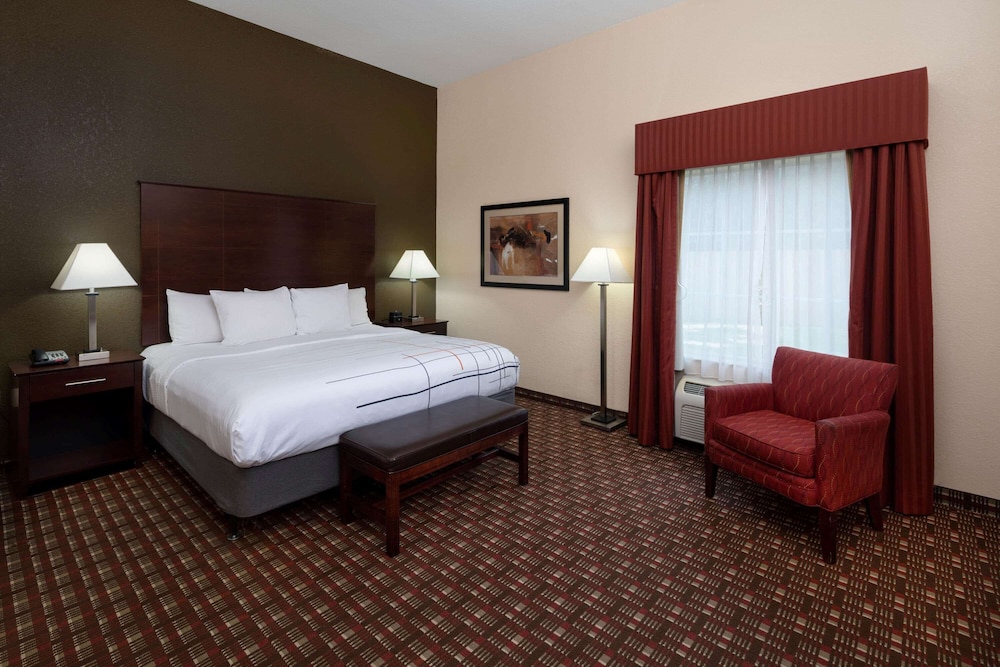 La Quinta Inn And Suites By Wyndham Macon West 11/42