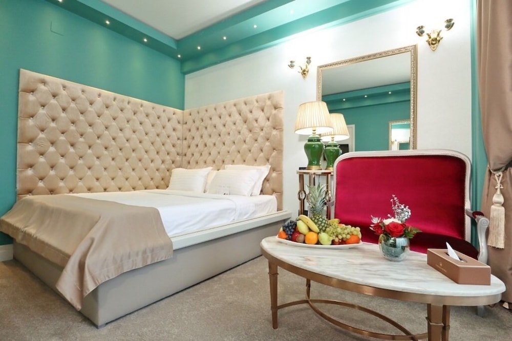 Phoenicia Grand Hotel 15/74