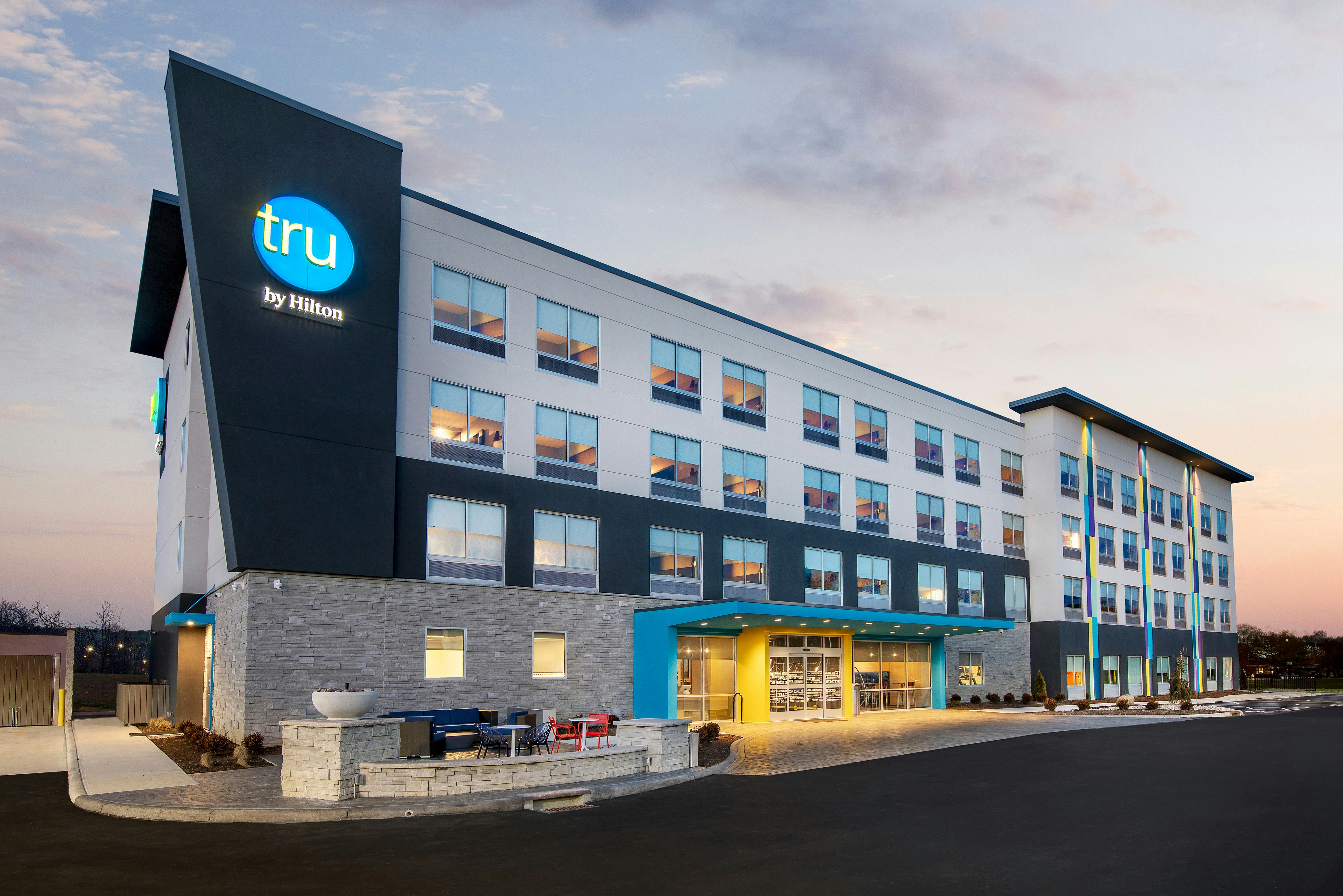 TRU BY HILTON SHARONVILLE OH in CINCINNATI - OH
