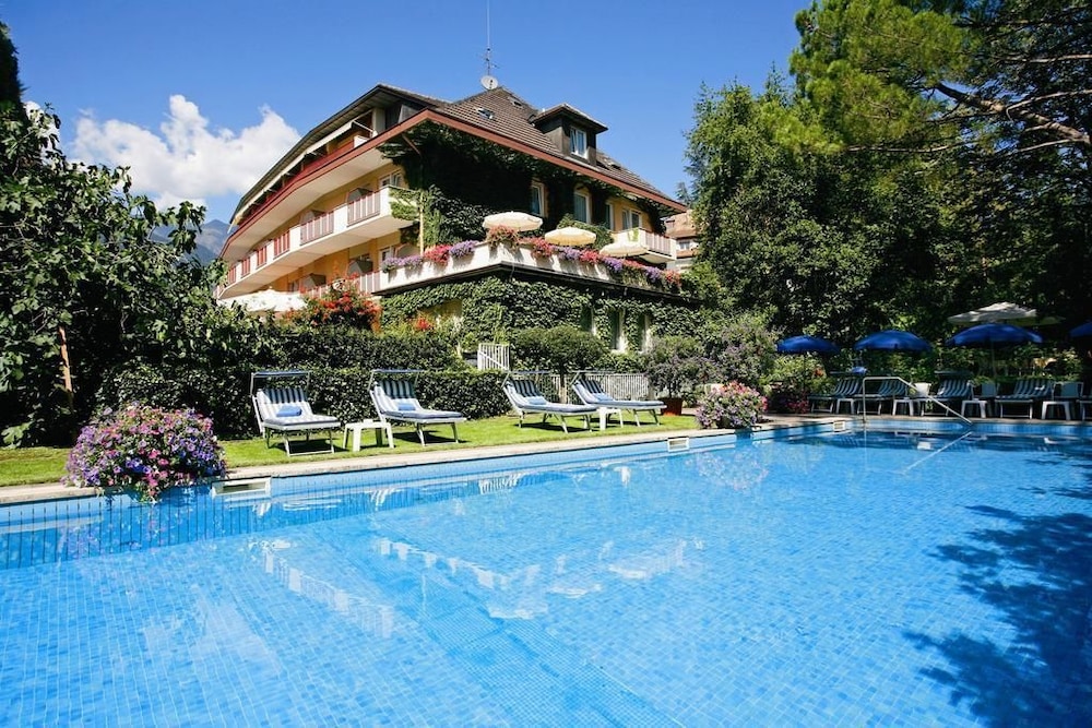 Hotel Juliane 54/56
