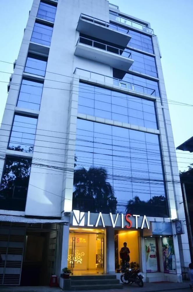 La Vista Hotel 2/44