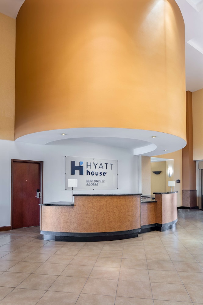 Hyatt House Bentonville / Rogers 10/44