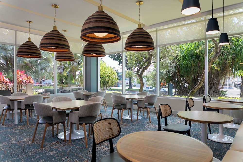 Hyatt Place Bayamon 49/65