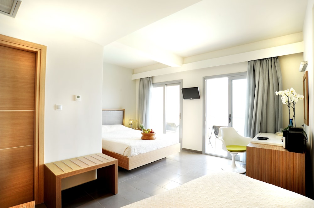 Sikyon Coast Hotel Resort 3/50