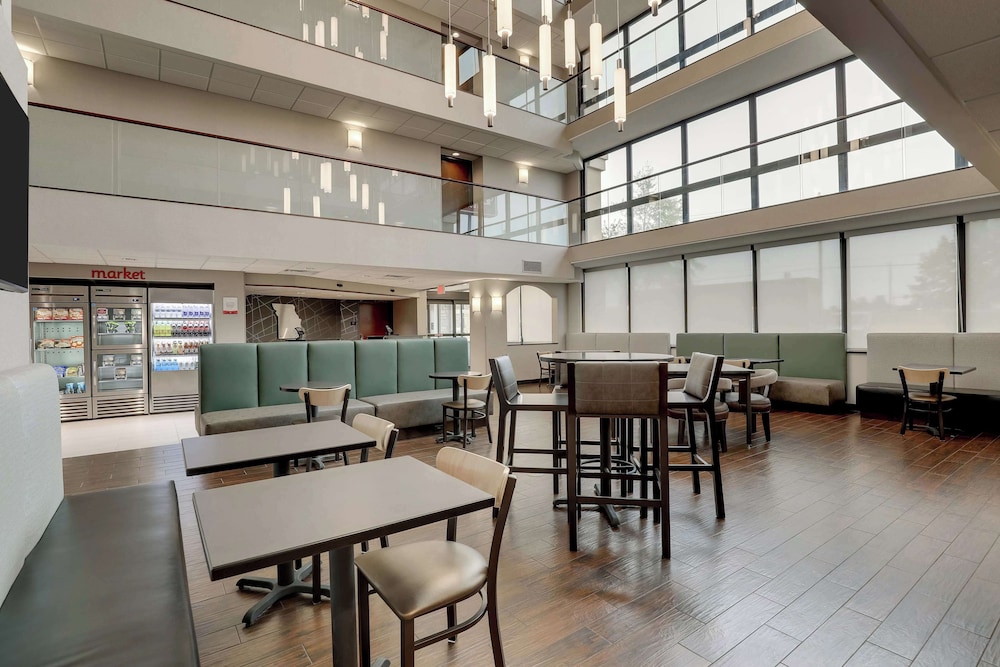 Drury Inn & Suites Cape Girardeau 38/50