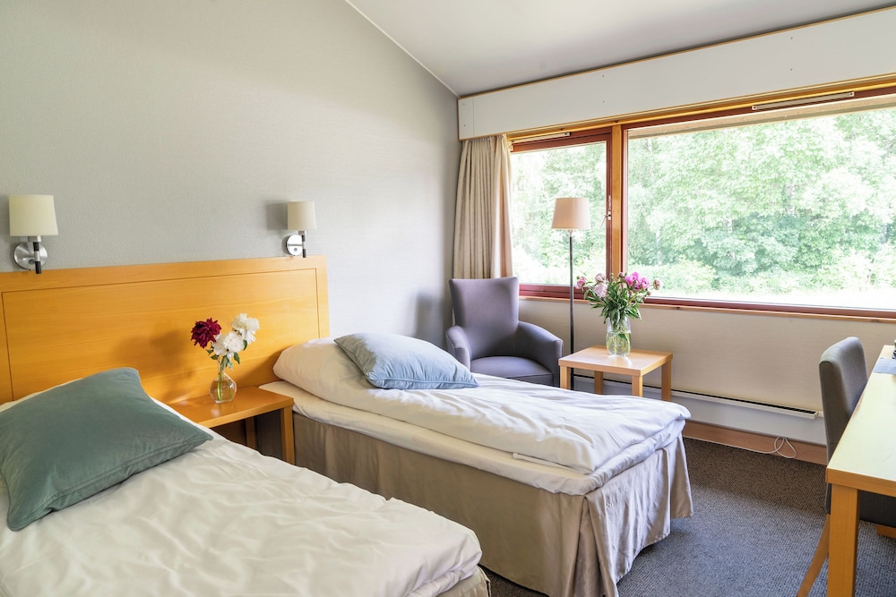 Thorbjornrud Hotel 16/62