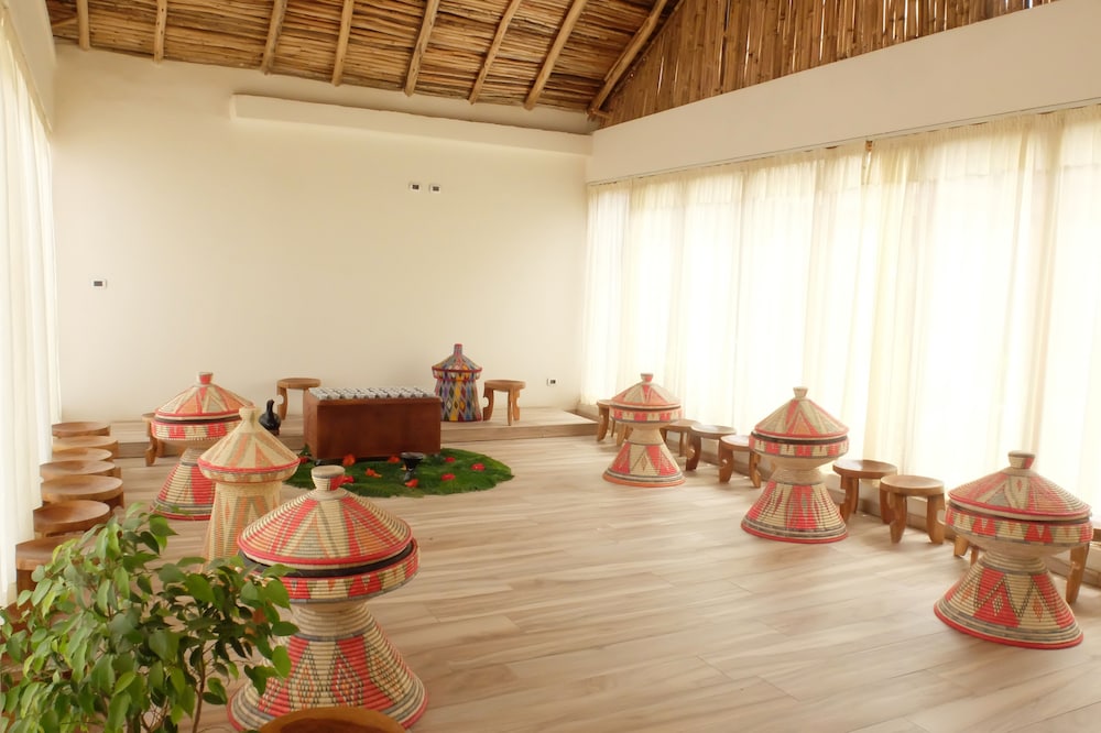 Mezena Lodge 32/50