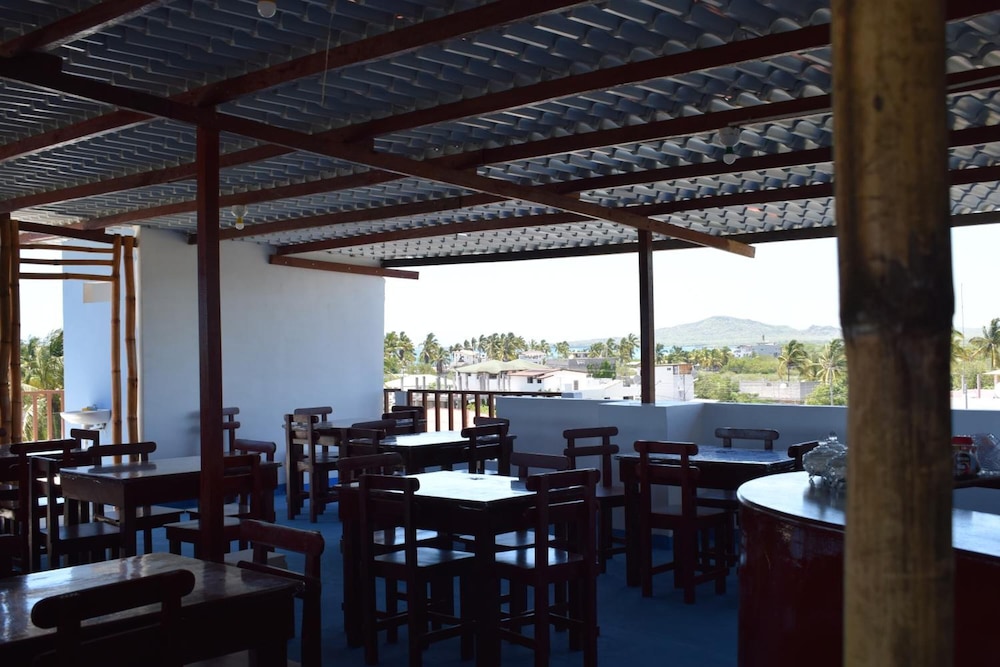 Hotel El Paraiso de Isabela 34/50