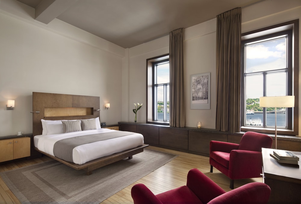 Hotel 71 13/50