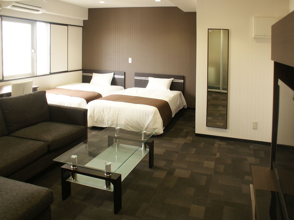 Hotel Livemax BUDGET Naha 11/45
