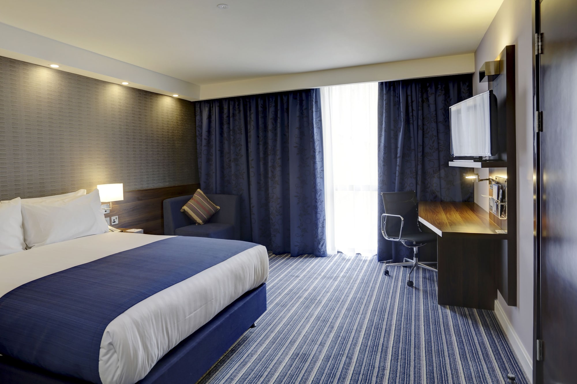 ROOM, DOUBLE BED, ACCESSIBLE