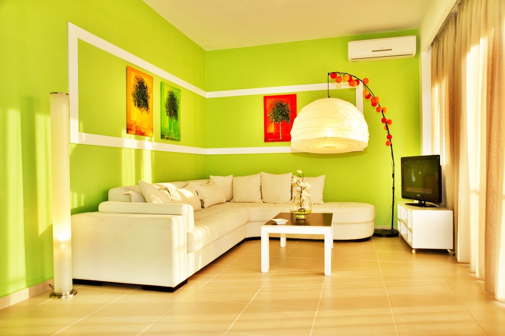 ESTHISIS SUITES CHANIA 36/57