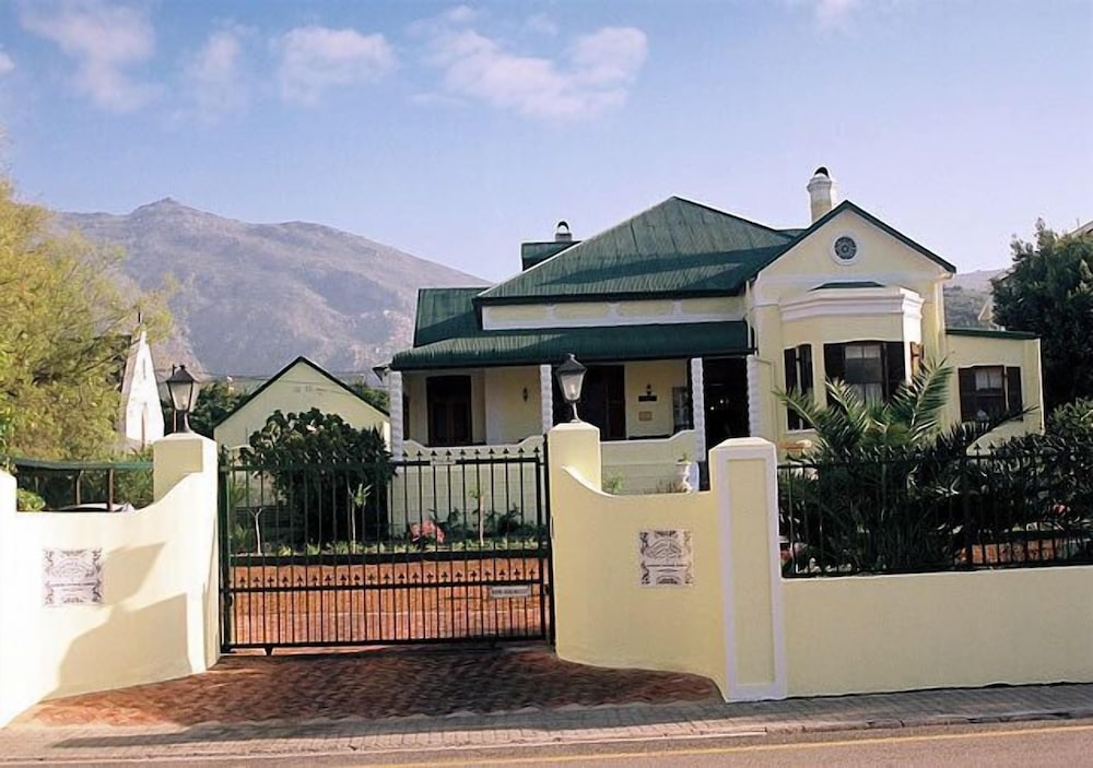 Kingna Lodge 4/61
