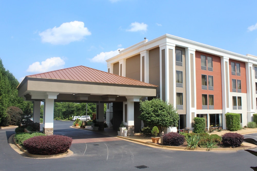 Holiday Inn Express Forsyth 2/42