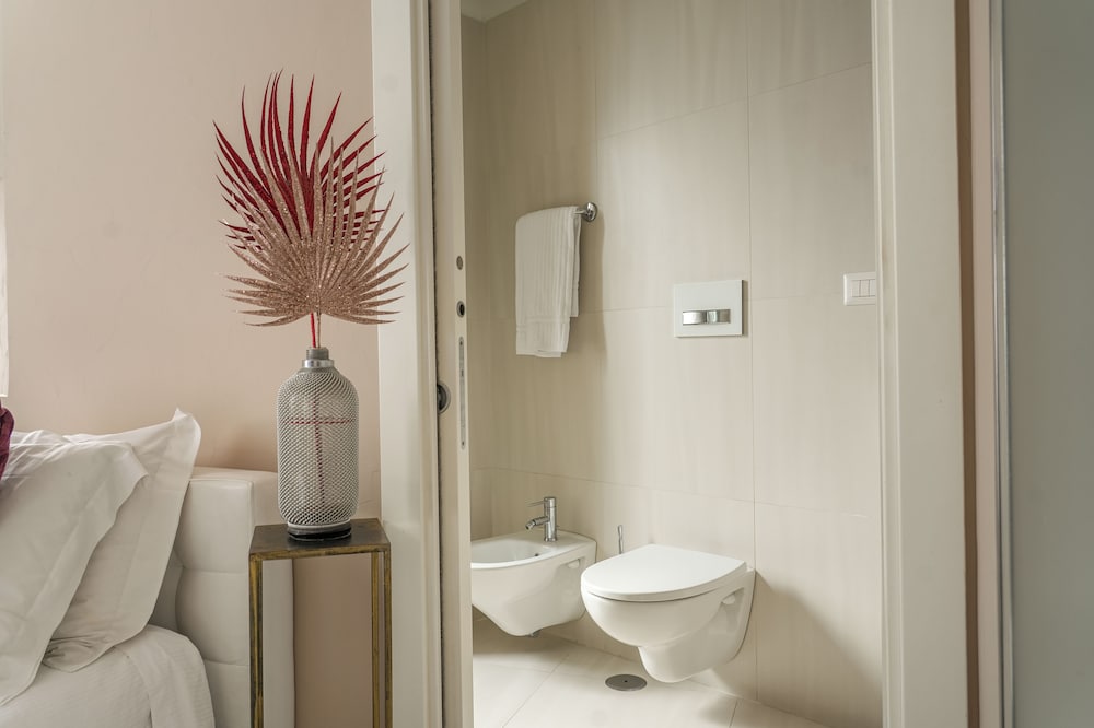 Corso Boutique Luxury Rooms 44/48