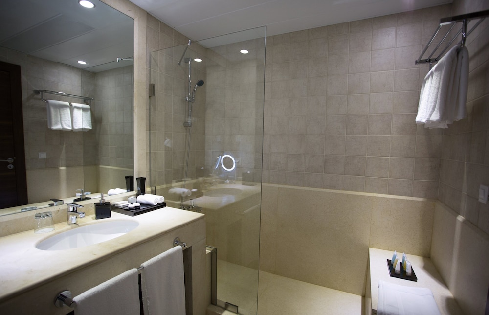 The Rooms Boutique Hotel 70/71