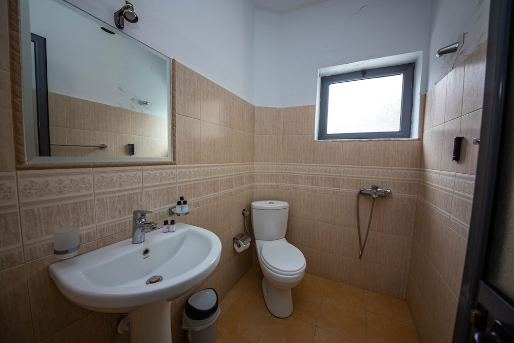 Hotel Primavera 46/50